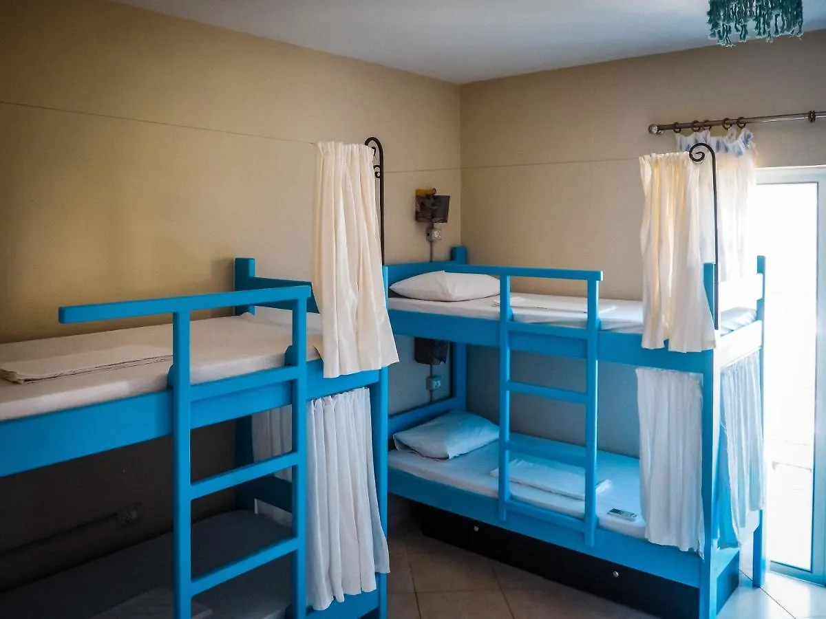 Trip'N'Hostel Seaside Himarë Albania