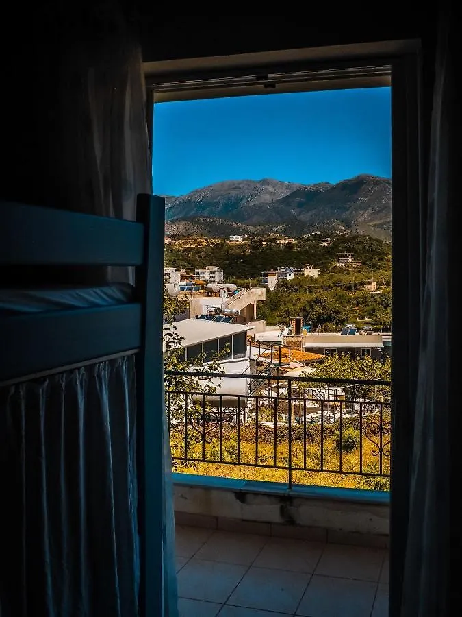 Trip'N'Hostel Seaside Himarë 0*,  Albania