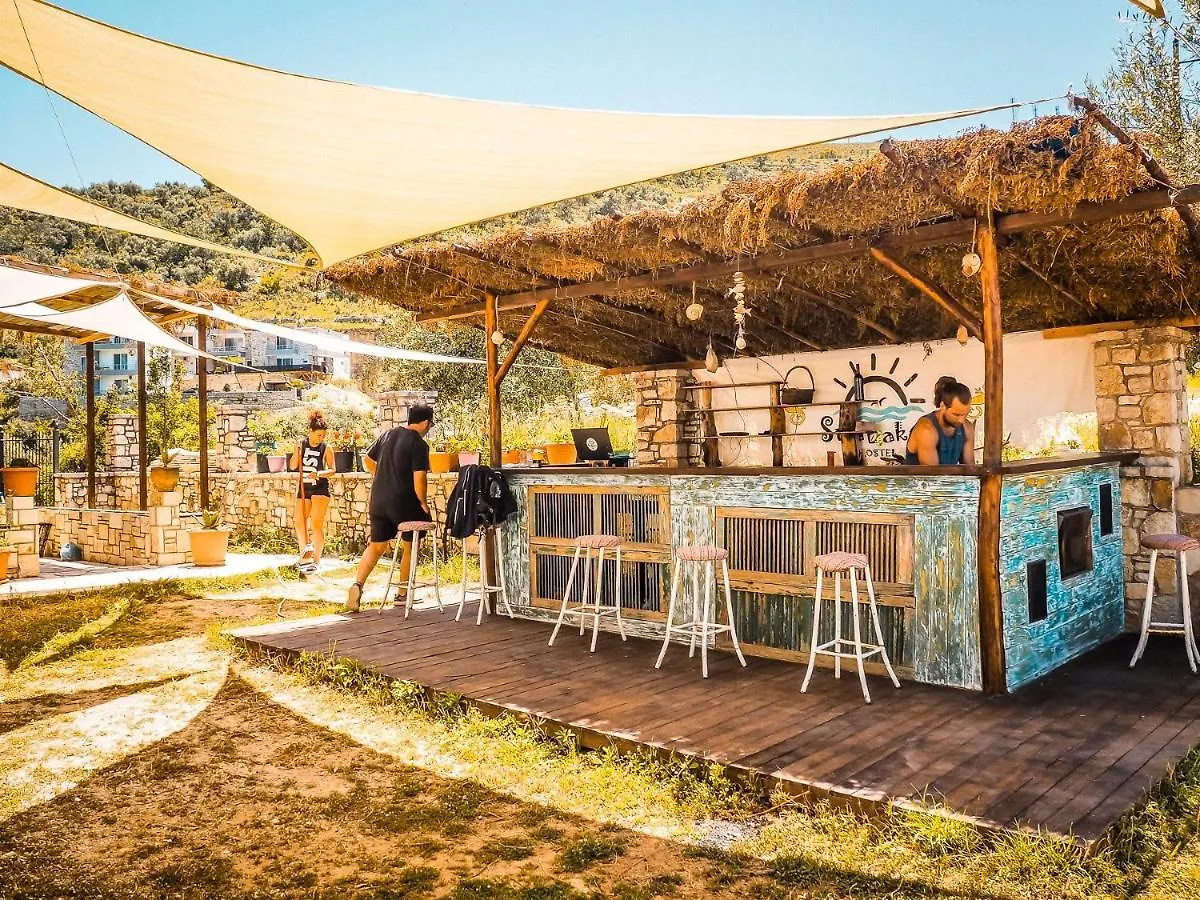 Sun Bakers Hostel Himare Albania