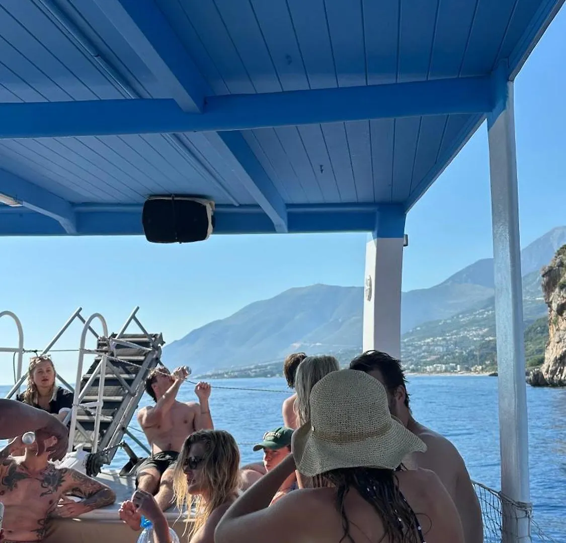 Trip'N'Hostel Seaside Himare
