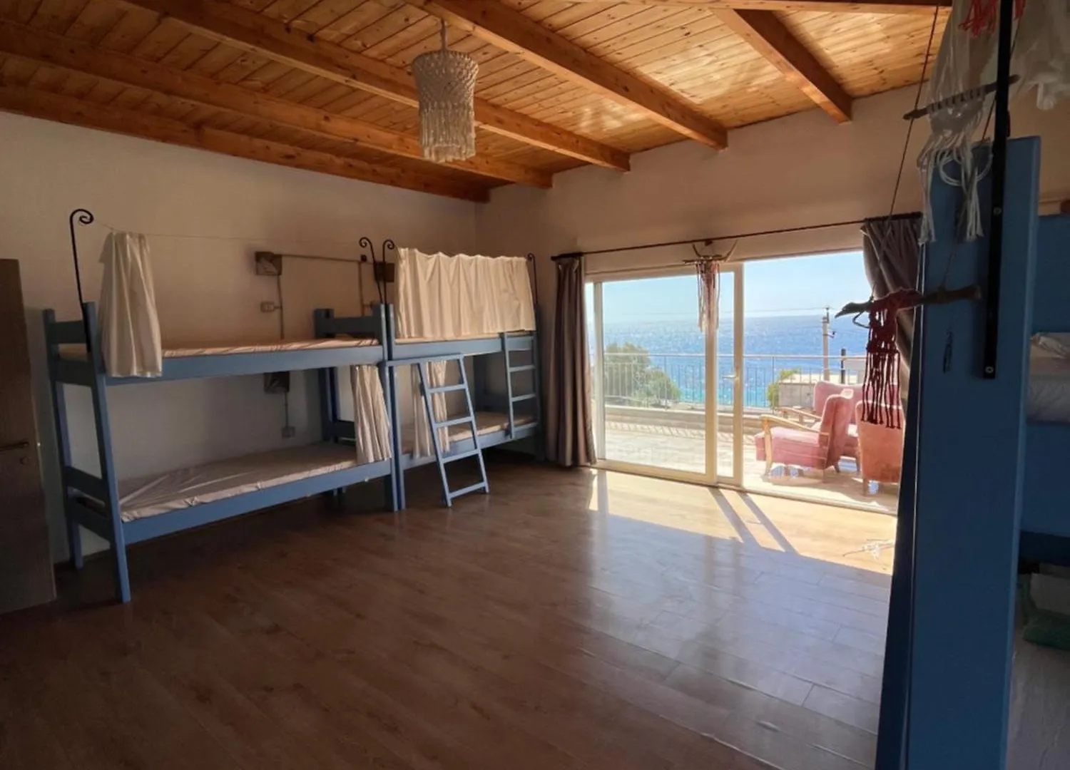 Trip'N'Hostel Seaside Himare